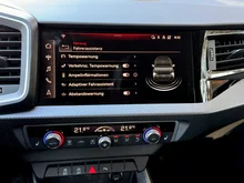 Audi A1 Sportback 25 TFSI intense in Cortinaweiss