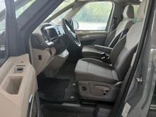 VW Multivan Edition ÜH TDI in Puregrey/Dach Deepblack