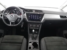 VW Touran Sky TDI DSG in DELFINGRAU METALLIC