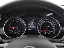 VW Touran Sky TDI DSG in DELFINGRAU METALLIC