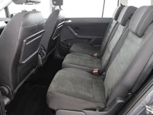 VW Touran Sky TDI DSG in DELFINGRAU METALLIC