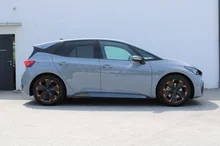 CUPRA Born 58/62 e-Boost 170kW/231PS in Mondstein-Grau