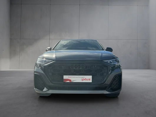 Bild eines Audi Q8 50 TDI quattro
