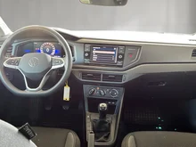 VW Polo in Deep Black Perleffekt