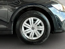 VW Polo in Deep Black Perleffekt