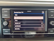 VW Polo in Deep Black Perleffekt