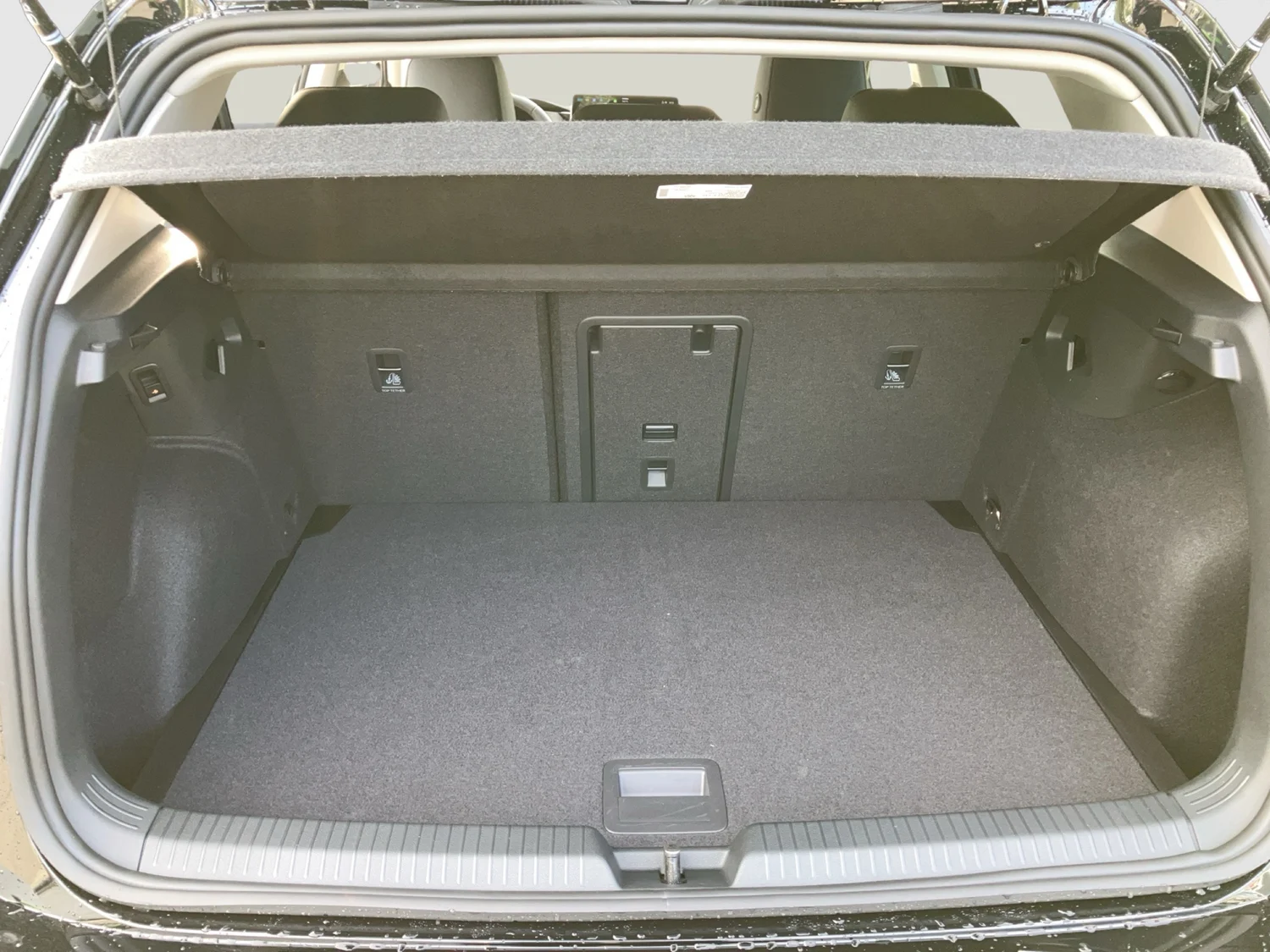 Bild eines Golf Rabbit mHEV DSG