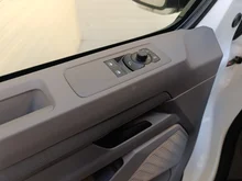 VW Kastenwagen Transporter Kastenwagen TDI in Clear White