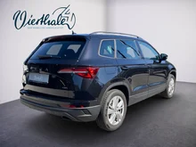 Škoda Karoq 4x4 Selection TDI DSG in Black-Magic Perleffekt