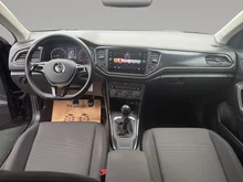 VW T-Roc TSI OPF in Deep Black Perleffekt