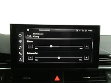 Audi A4 Avant 35 TDI S line in T9 Ibisweiß
