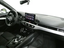 Audi A4 Avant 35 TDI S line in T9 Ibisweiß