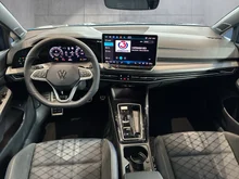 VW Golf Variant Sport mHeV DSG in Anemonenblau Metallic