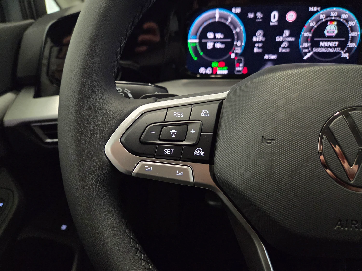 Bild eines Golf Rabbit eHybrid DSG 150 kW