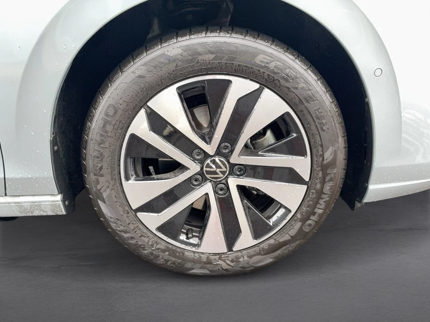 Bild eines VW Golf Variant Business mHeV TSI DSG