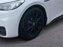 VW ID.3 Pro 107 kW Life in Gletscherweiß Metallic Dach Schwarz
