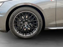 Audi A4 Avant 35 TDI S line in DAYTONAGRAU PERLEFFEKT