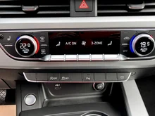 Audi A4 Avant 35 TDI S line in DAYTONAGRAU PERLEFFEKT