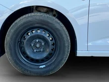 VW Caddy TDI 4MOTION in CANDY-WEISS
