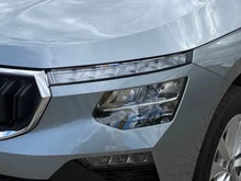 Škoda Kamiq Selection TSI DSG in Smokey Diamond-Silber Metallic