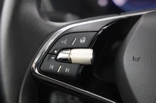 Škoda Octavia Combi Ambition TDI in LAVA-BLAU METALLIC
