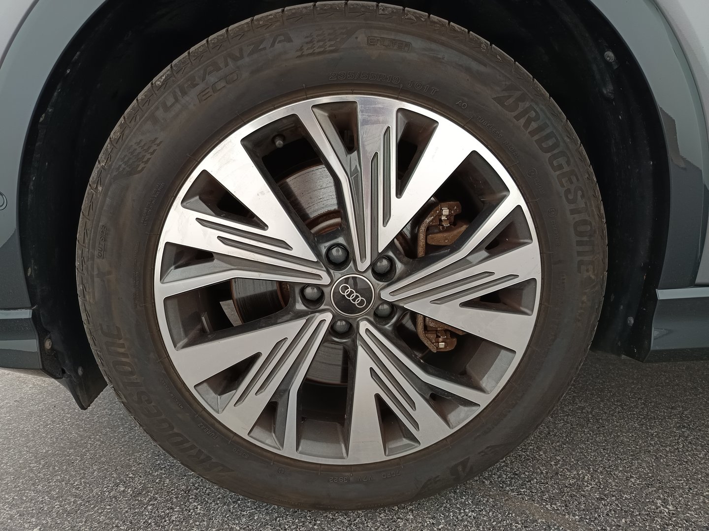 Audi Q4 Sportback 40 e-tron | Bild 9 von 35