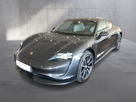 Porsche Taycan 4S