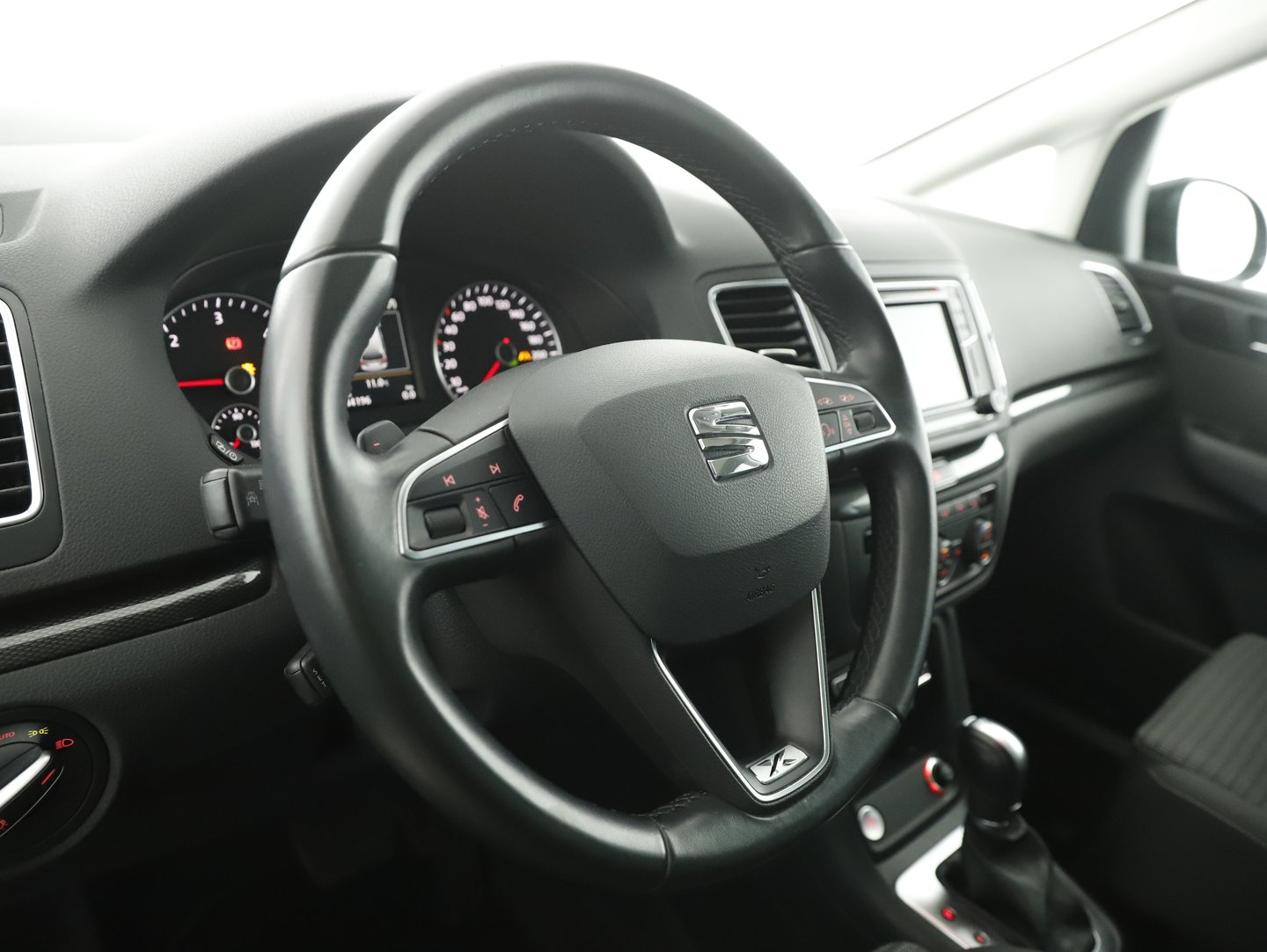 SEAT Alhambra Xcellence TDI DSG | Bild 6 von 24
