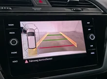 VW Touran Comfortline BMT TSI EVO in PURE WHITE