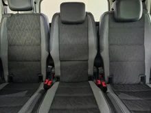 VW Touran Comfortline BMT TSI EVO in PURE WHITE