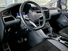 VW Touran Comfortline BMT TSI EVO in PURE WHITE