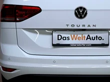 VW Touran Comfortline BMT TSI EVO in PURE WHITE