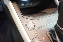 SEAT Arona Xcellence EcoTSI DSG in Florett-Silber Metallic Dach Nacht-Schwa
