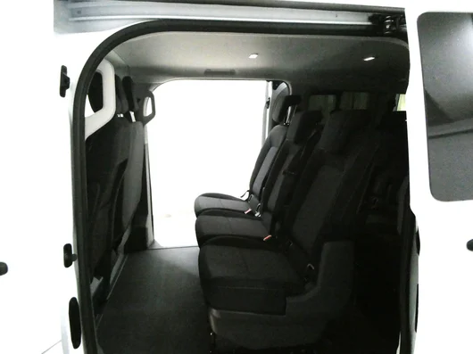 Bild eines Transporter Kombi LR TDI
