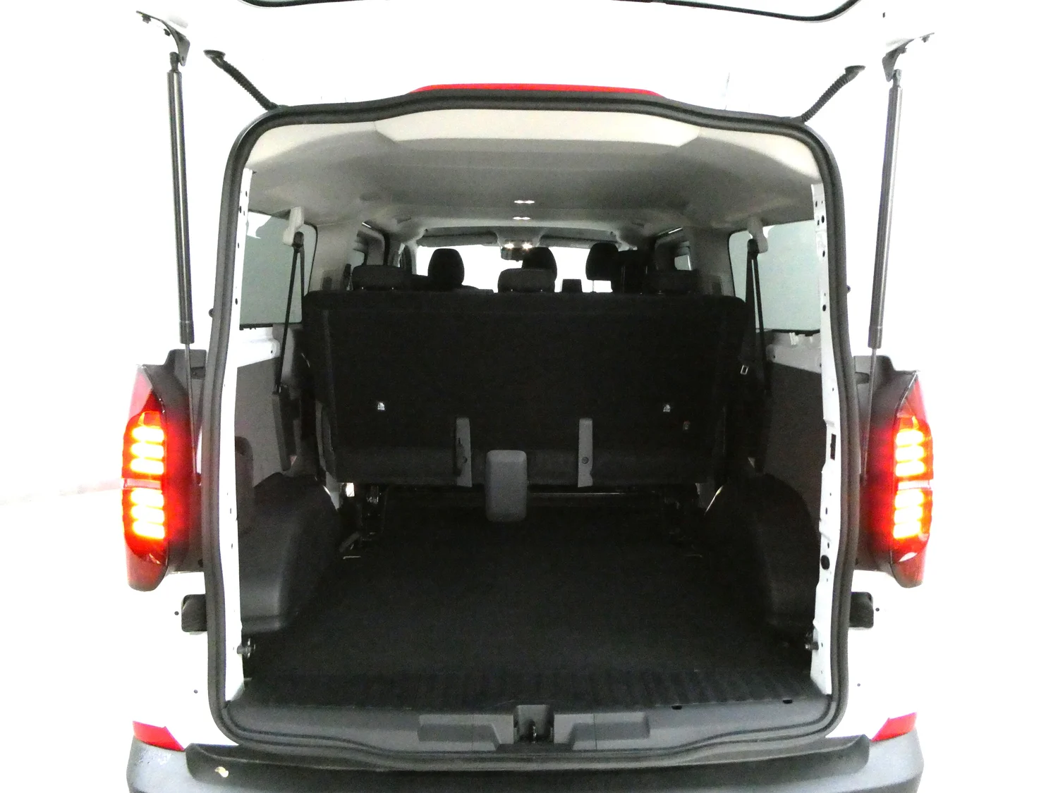 Bild eines Transporter Kombi LR TDI