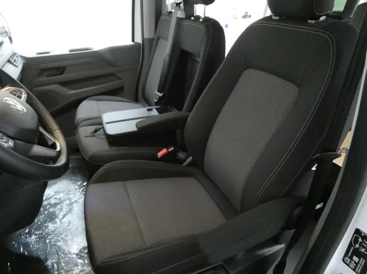 Bild eines Transporter Kombi LR TDI