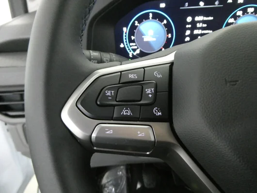 Bild eines Transporter Kombi LR TDI