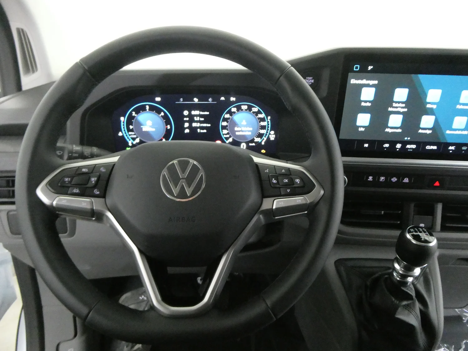 Bild eines Transporter Kombi LR TDI