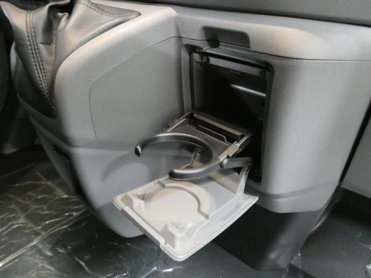 Bild eines Transporter Kombi LR TDI