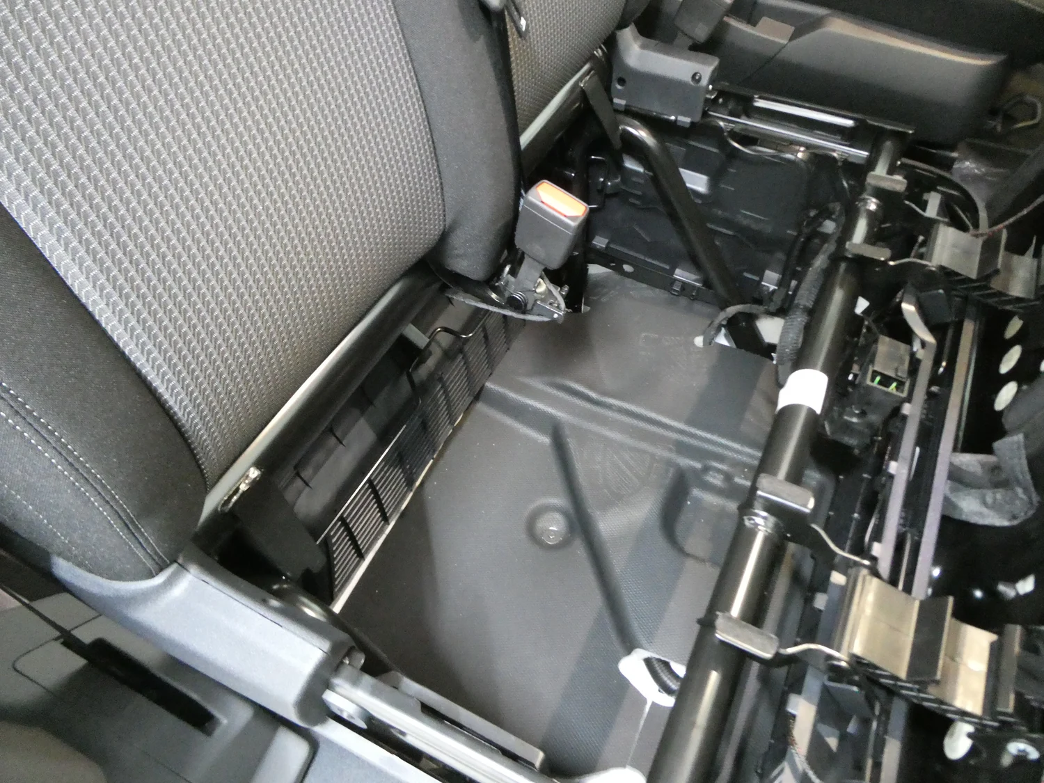 Bild eines Transporter Kombi LR TDI