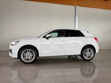 Thumbnail-Foto von Fahrzeug