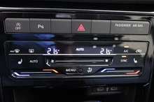 VW T-Cross Friends TSI DSG in Deep Black Perleffekt