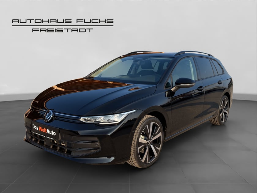 VW Golf Variant Business mHeV DSG