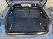 Audi Q8 e-hybrid quattro 360 kW in Nardograu