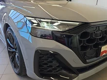 Audi Q8 e-hybrid quattro 360 kW in Nardograu