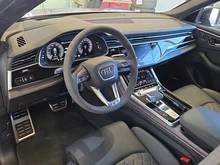 Audi Q8 e-hybrid quattro 360 kW in Nardograu