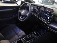 VW Golf Sport mHEV TSI DSG in Mondsteingrau