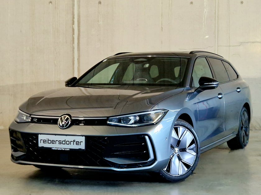 VW Passat Variant Sport TDI DSG