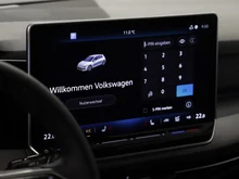 VW Golf Rabbit mHEV DSG in Delfingrau Metallic