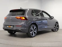VW Golf Rabbit mHEV DSG in Delfingrau Metallic